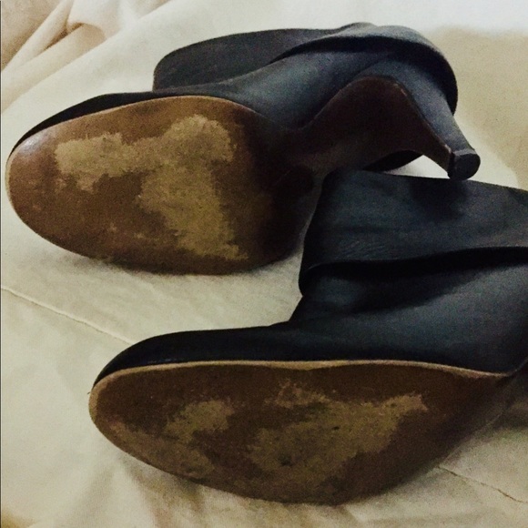 ASH❤️black foldover bootie.🌹Leather🌹Cute! - Picture 5 of 11